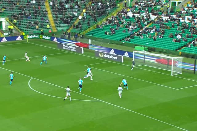 Ryan Christie assists Kyogo Furuhashi vs Dundee (Wyscout)