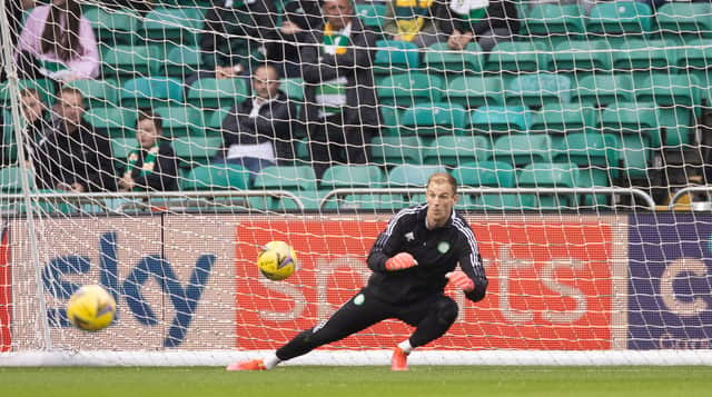 Joe Hart warms up for Celtic. (Photo by Steve Welsh/Getty Images)