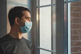 All contacts of suspected Omicron Covid-19 cases must self-isolate (Photo: Shutterstock)