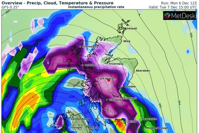 The purple section above Glasgow in this chart denotes snowfall at 3.00pm on Tuesday. (Image: WXCharts).
