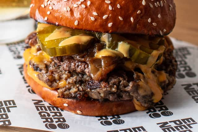 The El Perro Negro haggis burger