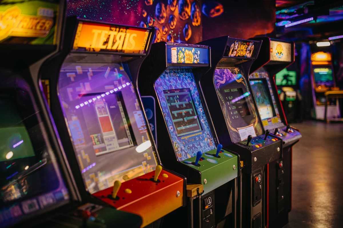 Arcade Rave First look at NQ64 retro arcade bar before it opens in Glasgow this ...