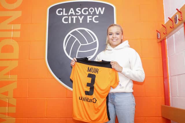 Glasgow City sign Scotland international Amy Muir