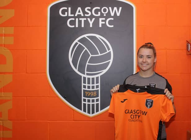<p>Glasgow City sign Irish forward Emily Whelan from Birmingham City</p>