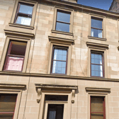 The clear distinction between blonde and red sandstone can be seen at it’s clearest in places like Buccleuch Street in Garnethill.