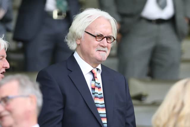 Billy Connolly visited a Glasgow restaurant.