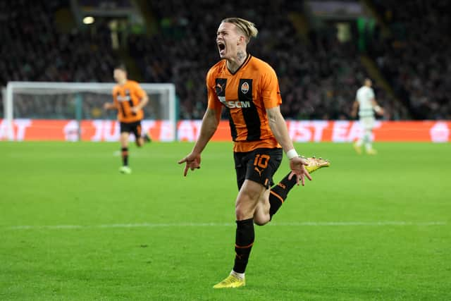 Mykhaylo Mudryk of Shakhtar Donetsk celebrates scoring their side's first goal 