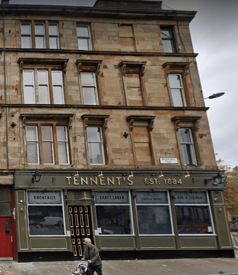 An example of the vertical bricked up windows above Tennent’s pub on Byres Road.