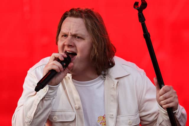Nicole Douglas would invite superstar singer Lewis Capaldi over to dinner - he would be able to serenade the guests with his music. 