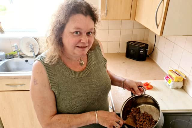 Alison Palmer with food she has made for her YouTube channel ‘cooking on benefits’.  A savvy mum reveals the shopping and cooking hacks that enable her to cook meals for her family for as little - as 75p. 