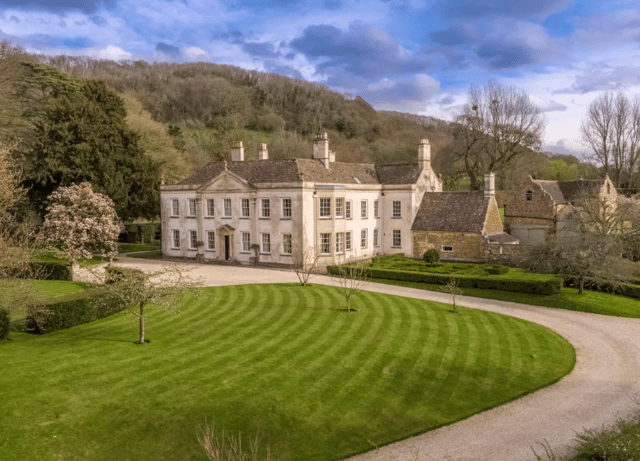 The property in Gloucestershire (Photo: Knight Frank)