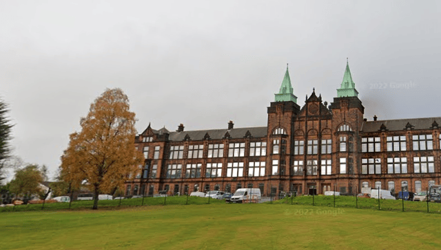 The historic Jordanhill College campus has been redeveloped to include luxury apartments on the grounds.