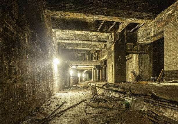 The Victorian platform below Glasgow Central