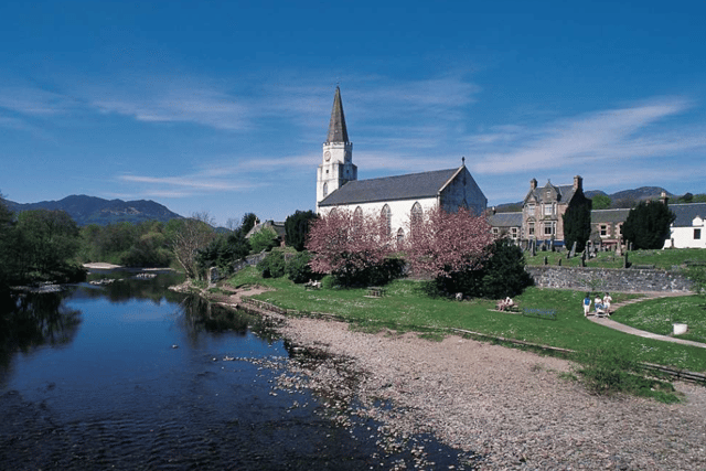 Comrie won the Britain in Bloom Award for it’s stunning flower arrangements (Pic: Paul Tomkins)