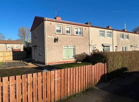 For Sale: Spacious 3 bedroom family home in Barmulloch on the market for just £119,000