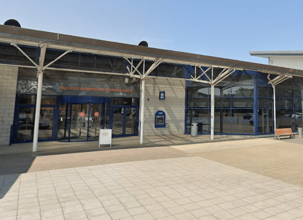 Tory Councillor Thomas Kerr has asked Glasgow City Council to reconsider their position on closing the health clubs around Glasgow