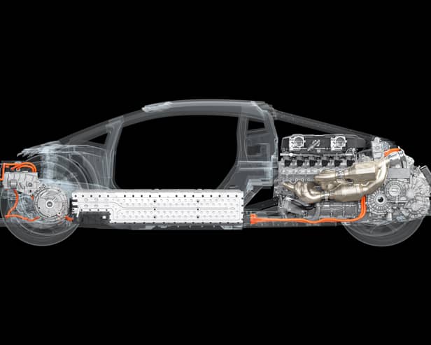 The Lamborghini LB744 is the brand’s first PHEV (Photo: Lamborghini)