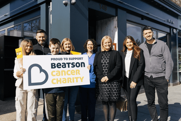 L- R: Former Patient Lynsey Haggarty and her family, Michelle Martin (Nurse), Morgan Cunningham (Director of Fundraising Beatson), Valentina and Nico Simeone