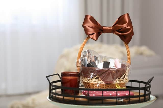Create a beauty hamper for mum on Mother's Day (photo: adobe)