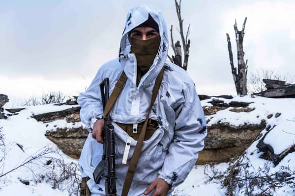 A Ukranian soldier in a trench in the east of the country (photo: Brendan Hoffman/Getty Images)