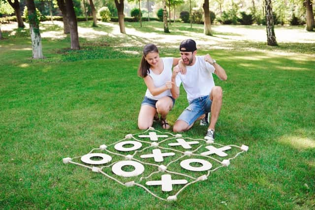 Noughts and crosses game (photo: Shutterstock)