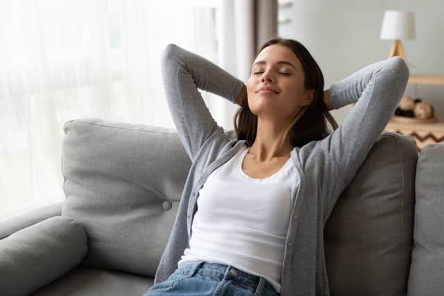 Laying back and working on New Year goals to boost mental health (photo: Shutterstock)