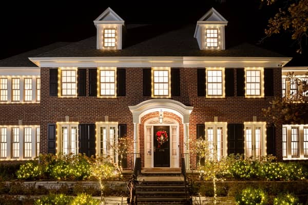 Home Alone fans will be able to rent the iconic home from the film for one night only. (Credit: Airbnb)