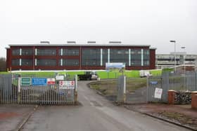 33% of leavers left with 5 Highers or more - it’s ranked #208 in Scotland and #15 in North Lanarkshire.
