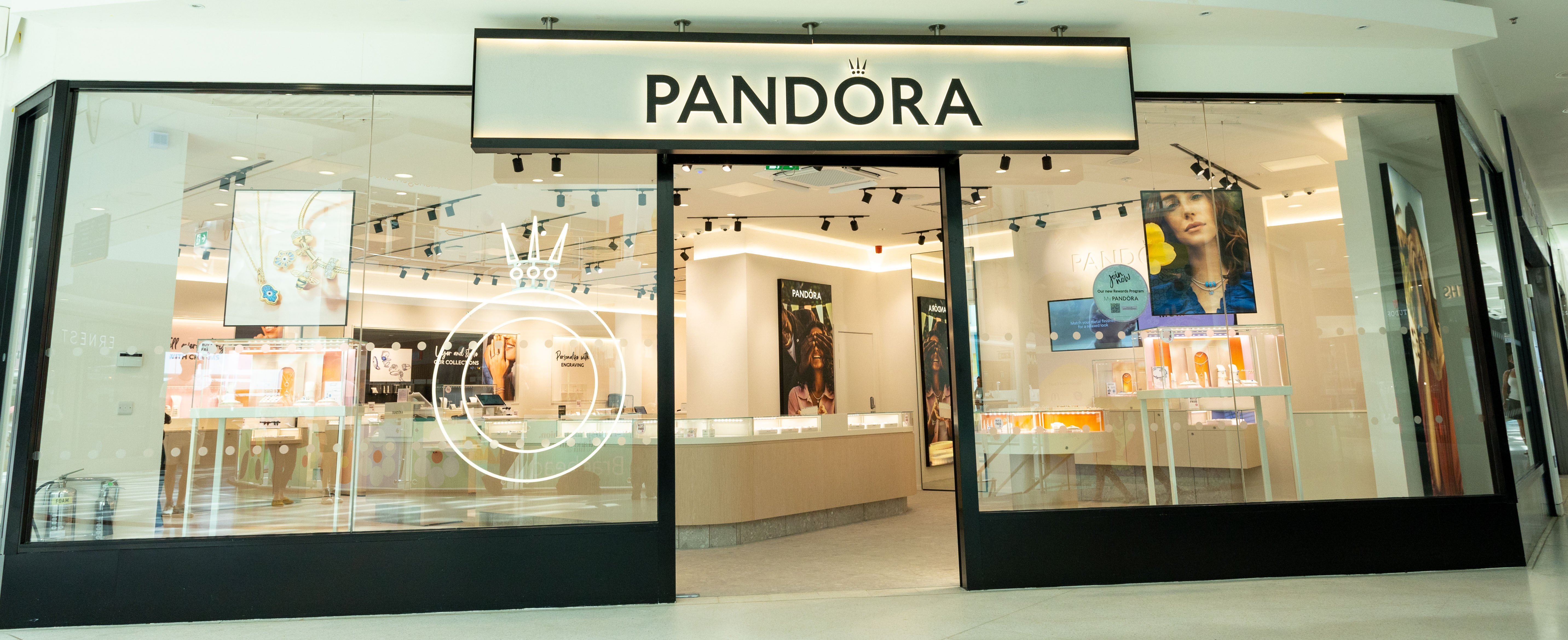 Popular brand opens new store at Braehead shopping centre