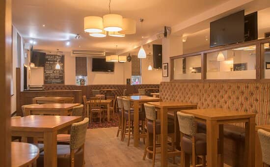The Electric Bar in Motherwell won the award at National Pub & Bar Awards held in London last night (June 28)