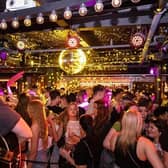 Wunderbar is one of the most popular spots for live music in Glasgow. There is no shortage of great bars and pubs across the city who have live music on at the weekend.  