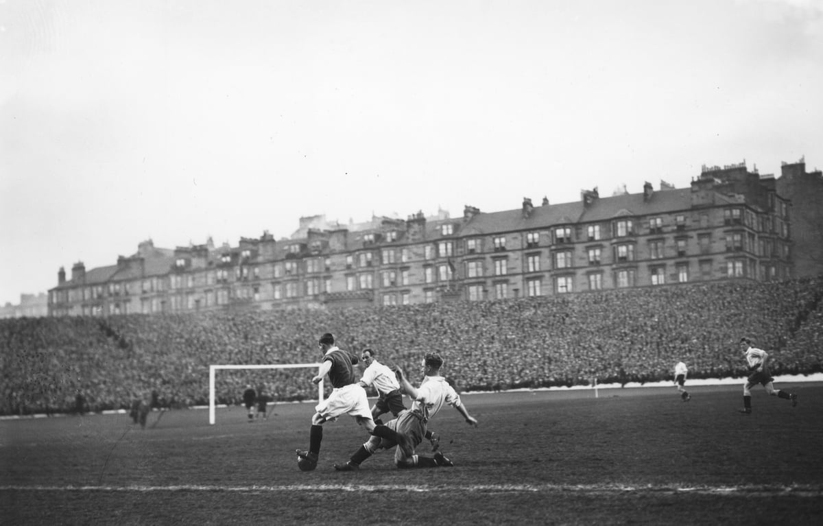 8 pictures of Glasgow’s football stadiums through the years including Celtic and Rangers