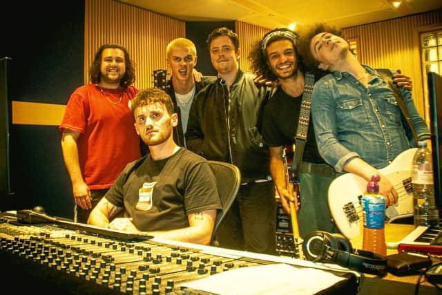 Dillon Squire and band