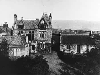 This large house on the High Street beside the Black Bull Inn, belonged to the Whitelaw family, and then the Cowans. Rita (Jessie Roberta) Cowan (1896 - 1961), became known as 'the mother of Japanese Whisky'. She married Masataka Taketsuru in 1920 and moved to Japan where Masataka founded the 'Nikka' whisky company.  The house became the Town Chambers for the Burgh of Kirkintilloch, and then Strathkelvin District Council Offices, until 1985 when Tom Johnston House was built.