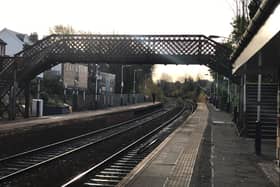 Giffnock Train Station will undergo a £1.8m renovation which will see sections of the platform refurbished