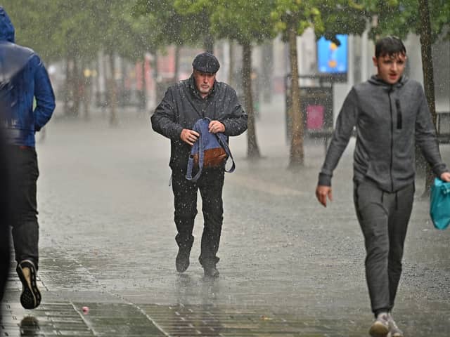 A yellow weather warning has been issued across Glasgow this morning. 