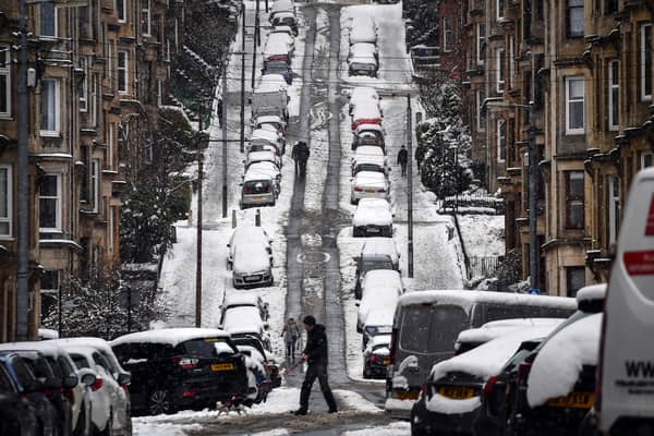 A yellow weather warning has been issued across Glasgow and the surrounding areas 