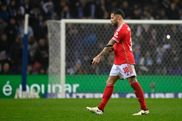 Benfica players are showing signs of 'discontent' ahead of their clash with Rangers.