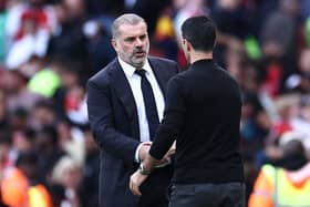 Ange Postecoglou shaking Mikel Arteta's hand ahead of Tottenham vs Arsenal