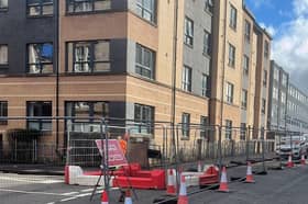 From today, Thursday 4 April, Brechin Street has been shut at its junction with Kent Road. A
stretch of approximately 30 metres of Brechin Street will be inaccessible to vehicular traffic.
Pedestrian access will be maintained.