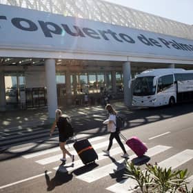 Holidays in Spain could be disrupted as anti-tourist protesters plan to shut down busy Palma Mallorca Airport. (Photo: AFP via Getty Images)