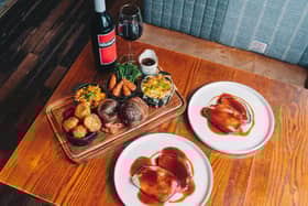 The Loveable Rogue is one of the best spots in Glasgow to head for a Sunday Roast on Father’s Day 