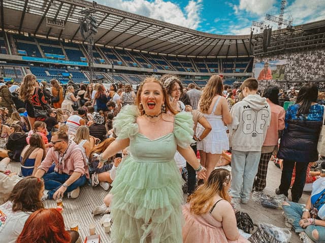 Jessica Langer, a Taylor Swift super fan missed a third of her Anfield show after a Ticketmaster system error left her queueing outside the concert for an hour. 