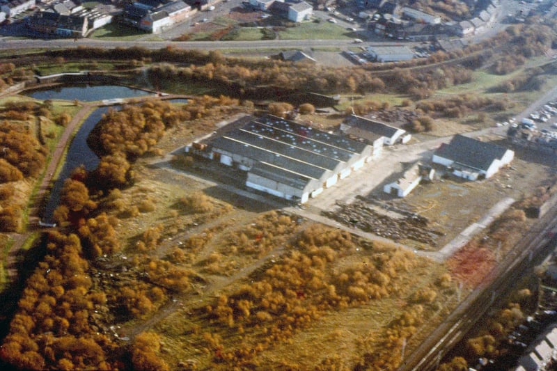 Summerlee from the air before the museum was developed. The large building was the closed Hydrocon crane factory that would become the museum’s Exhibition Hall.