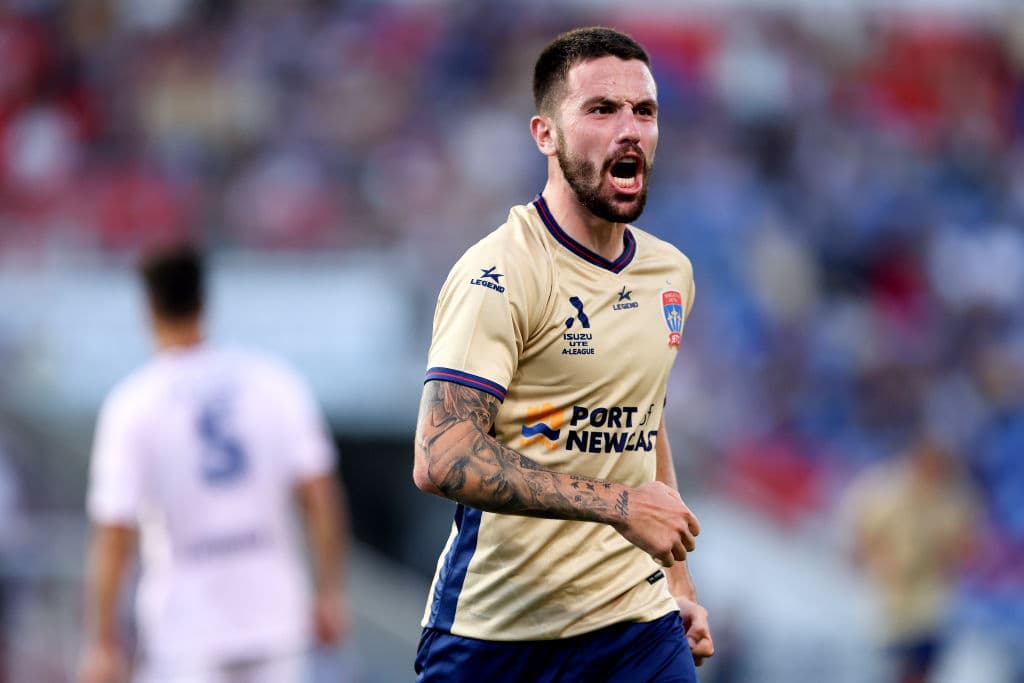 Stamatelopoulos Apostolos Stamatelopoulos to Motherwell transfer addressed as Fir Park ...