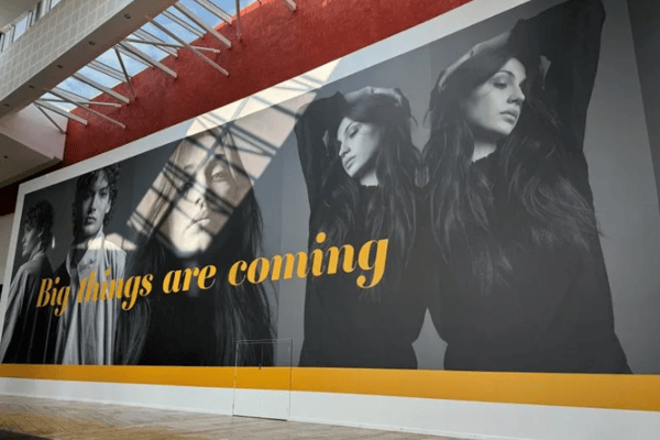 Silverburn are opening a huge new Zara outlet in the former Debenham's unit. Unlike the old Zara outlet in the centre, this shop will be set over two levels, and be much larger in general.