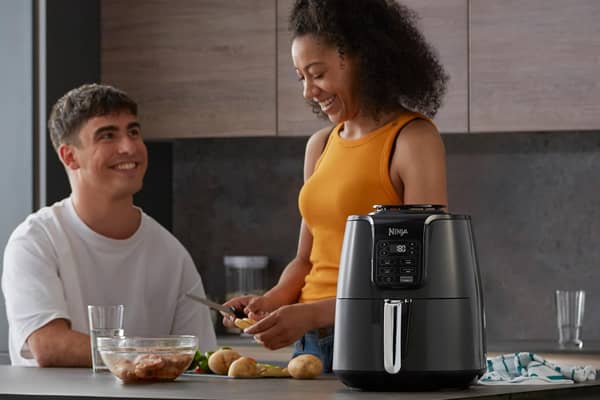 The Ninja AF100K is compact, stylish, and surprisingly cheap in the Black Friday deals