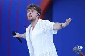 Tom Grennan is giving Wham! a chart race for Christmas number one. 