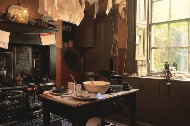 "Glasgow’s tenements are widely known and recognised, but not many people know what they actually looked like back in the 20th century. The now Tenement Museum used to be home to Agnes Toward, a shorthand typist whose possessions and furniture haven’t moved since her departure in 1965. Now, the tenement house offers a real window to Glasgow’s past, through furniture and objects that remain intact and extensive info on its history."