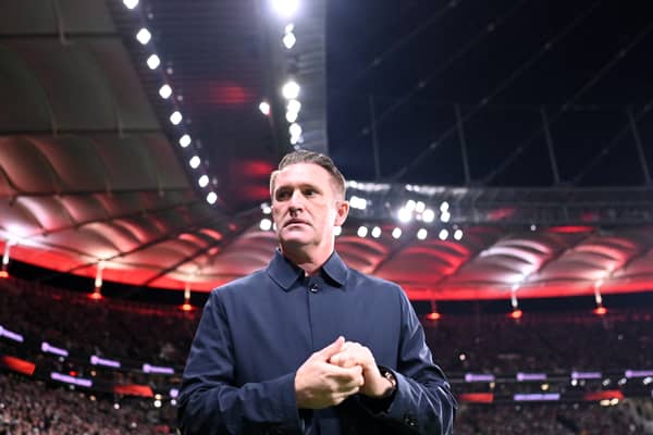 Robbie Keane looks on prior the UEFA Europa League match between Eintracht Frankfurt and Ferencvaros 
